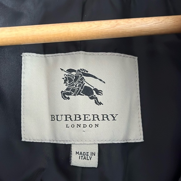Women’s Burberry Wool / Cashmere Tailored Coat - Picture 8 of 16